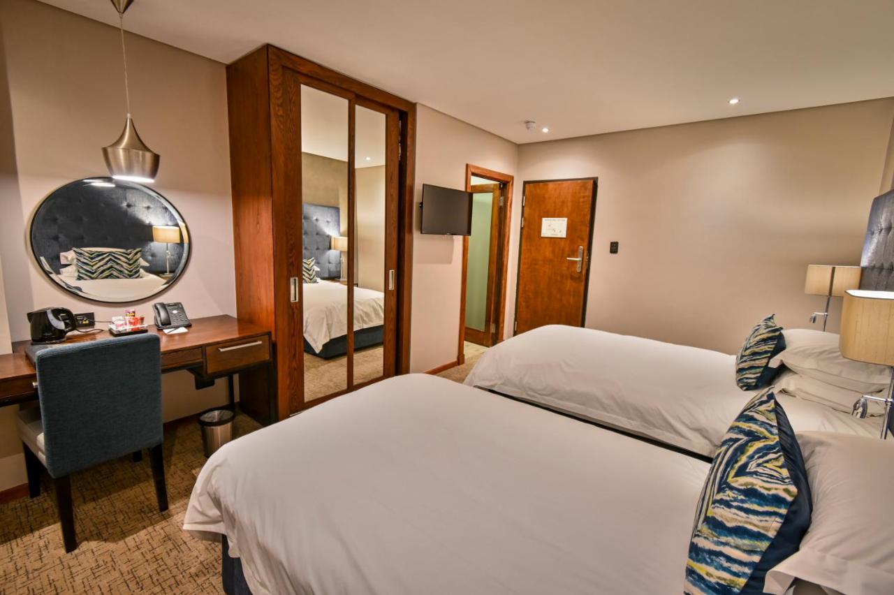 Premier Splendid Inn Блоемфонтейн Екстериор снимка