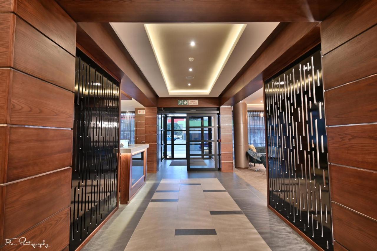 Premier Splendid Inn Блоемфонтейн Екстериор снимка